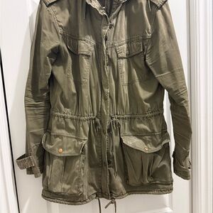 Aritzia Anorak Jacket in Olive Green